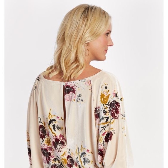 Free People Women’s Velvet Slouchy Babe Bodysuit - Picture 4 of 8